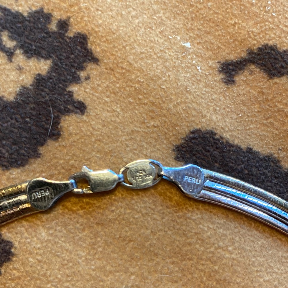 14k Hollow 3C - 3 Strand Necklace - Picture 3 of 3
